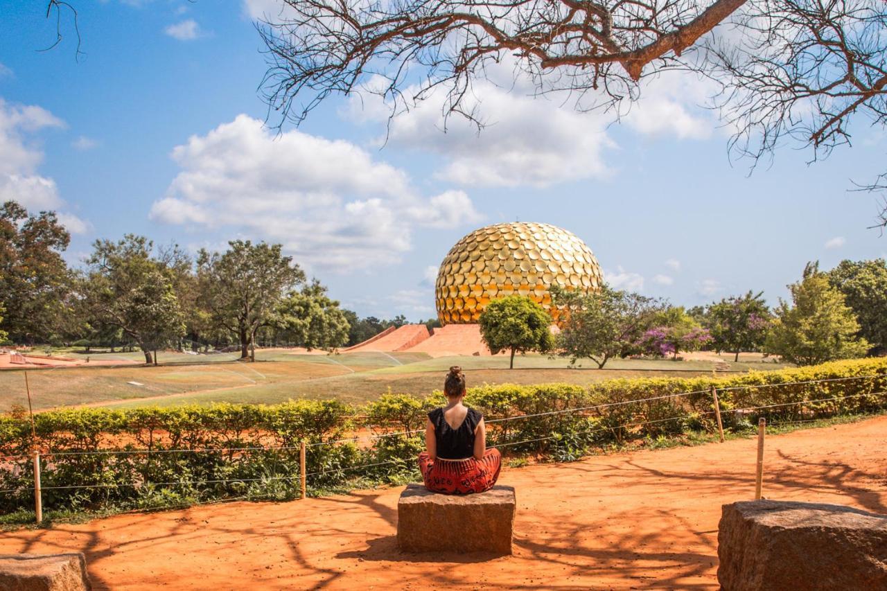 Hotel Plutus Residency à Auroville Extérieur photo