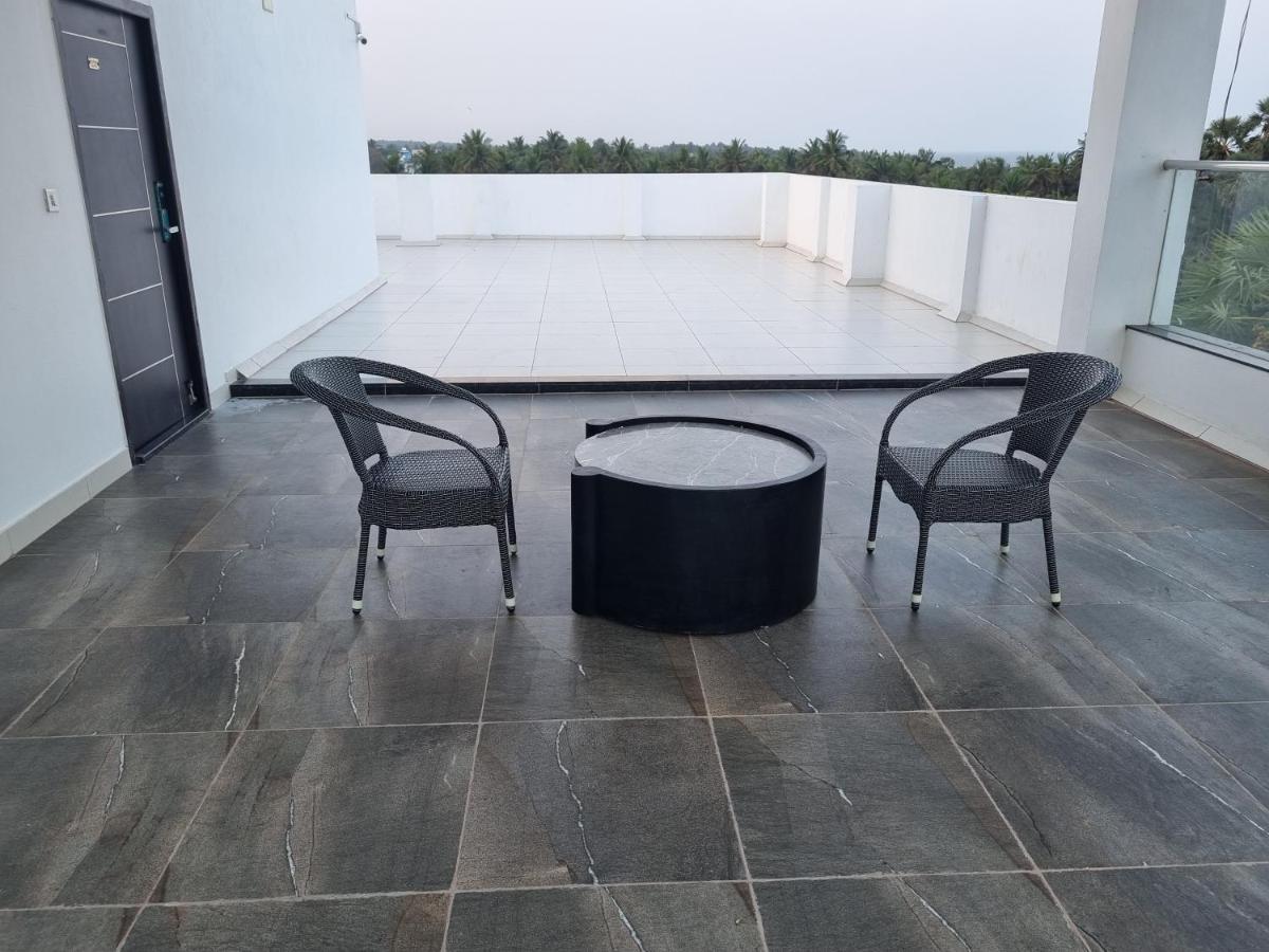 Hotel Plutus Residency à Auroville Extérieur photo